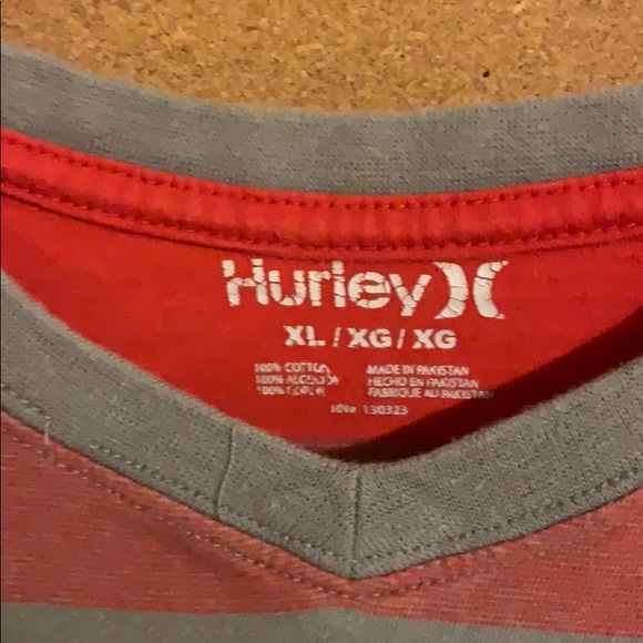 Hurley Tee - Picture 3 of 3